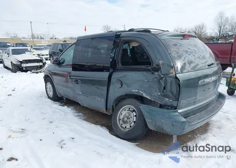 2004 Chrysler Town & Country из США, поврежденный, VIN 1C4GP45R64B562598